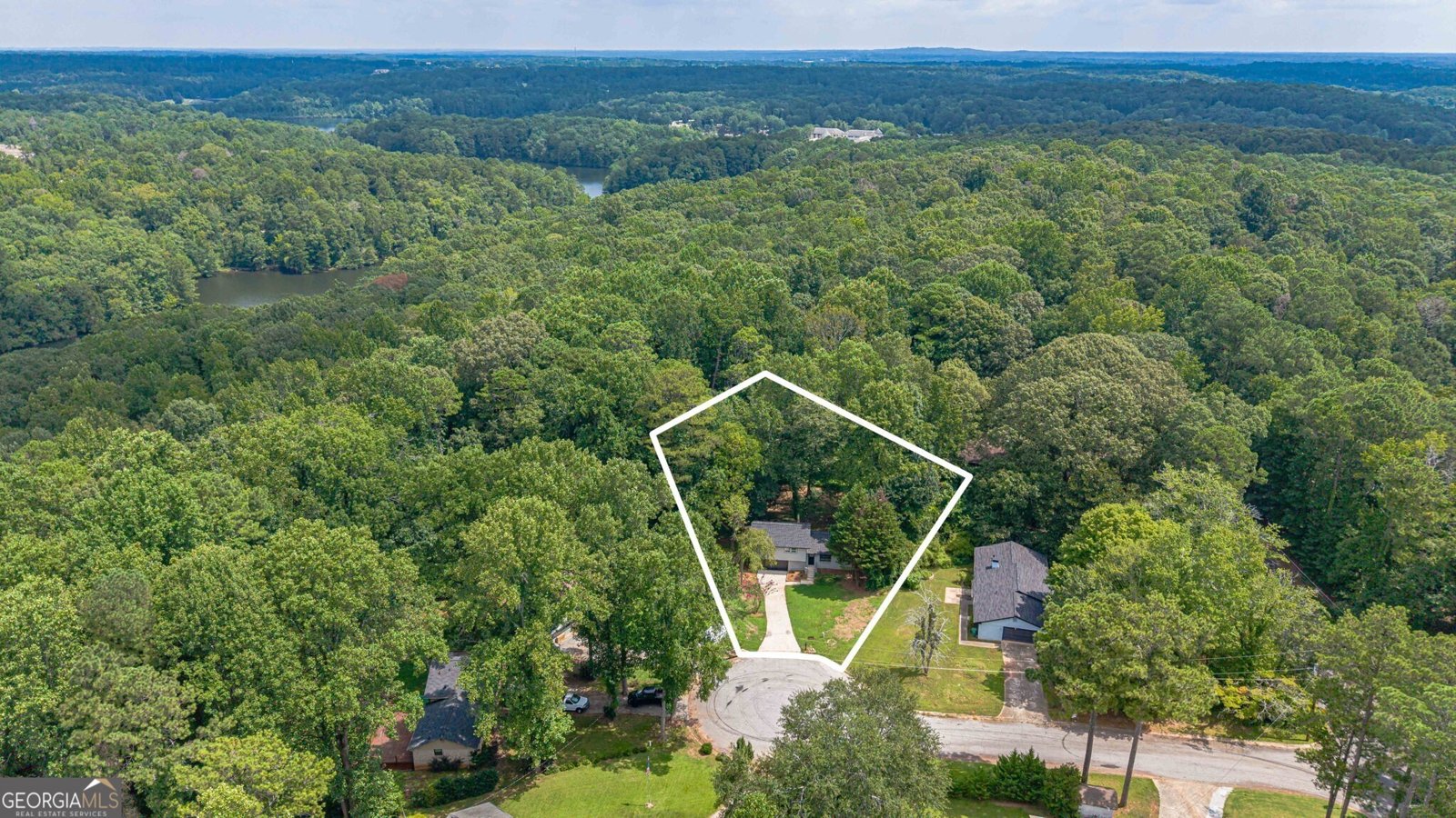 609 Mount Vista Court Stone Mountain - 3
