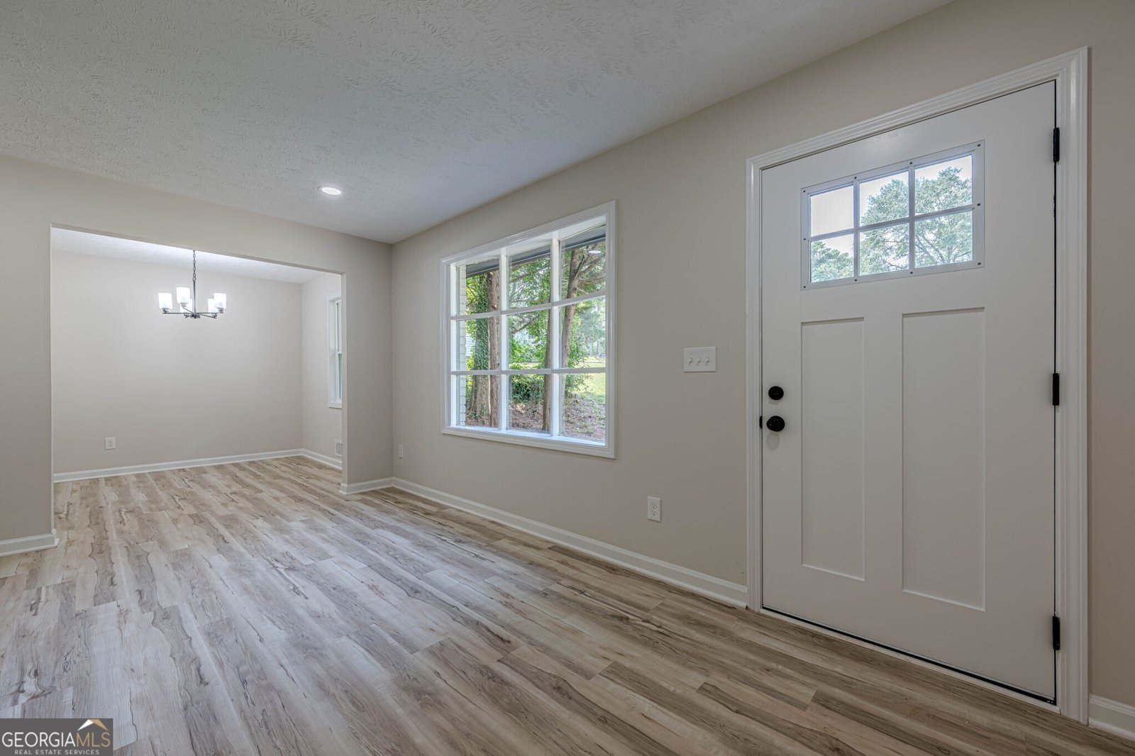 609 Mount Vista Court Stone Mountain - 6