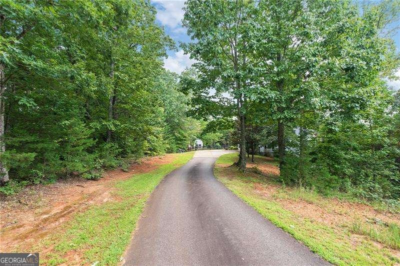 637 Amicalola Drive Dawsonville - 1