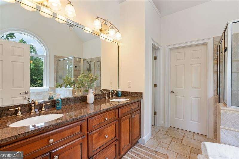 637 Amicalola Drive Dawsonville - 31