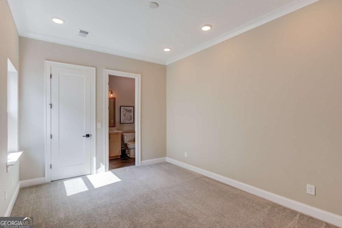 6824 Bungalow Road Flowery Branch - 24