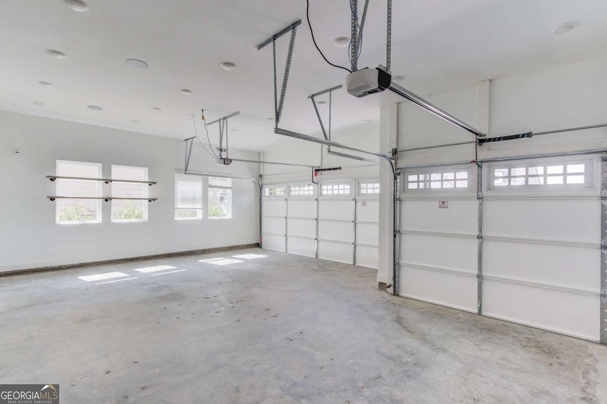 6824 Bungalow Road Flowery Branch - 32