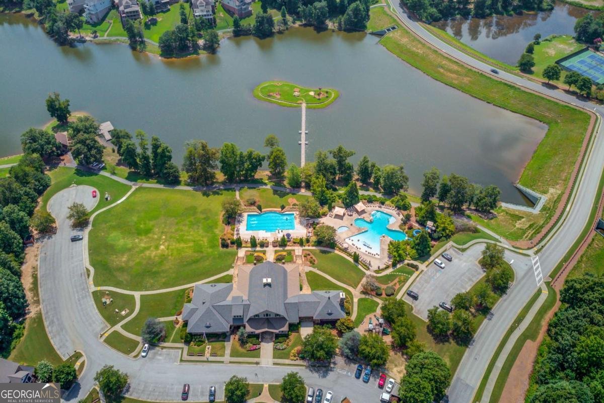 6824 Bungalow Road Flowery Branch - 8