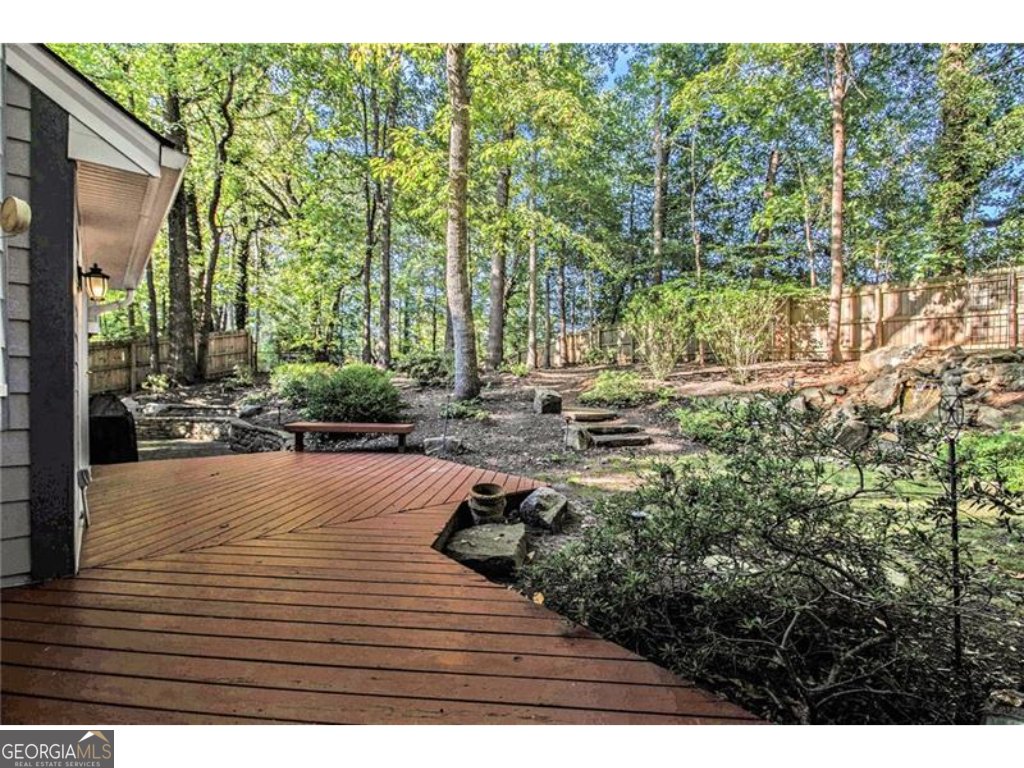 1042 Hidden Hollow Drive Marietta - 12