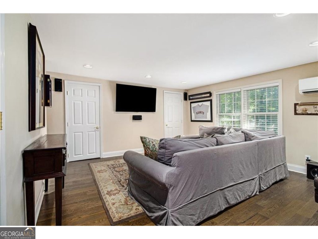 1042 Hidden Hollow Drive Marietta - 6