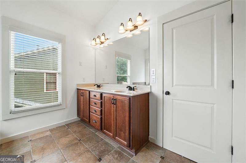 9941 STRETFORD Douglasville - 33