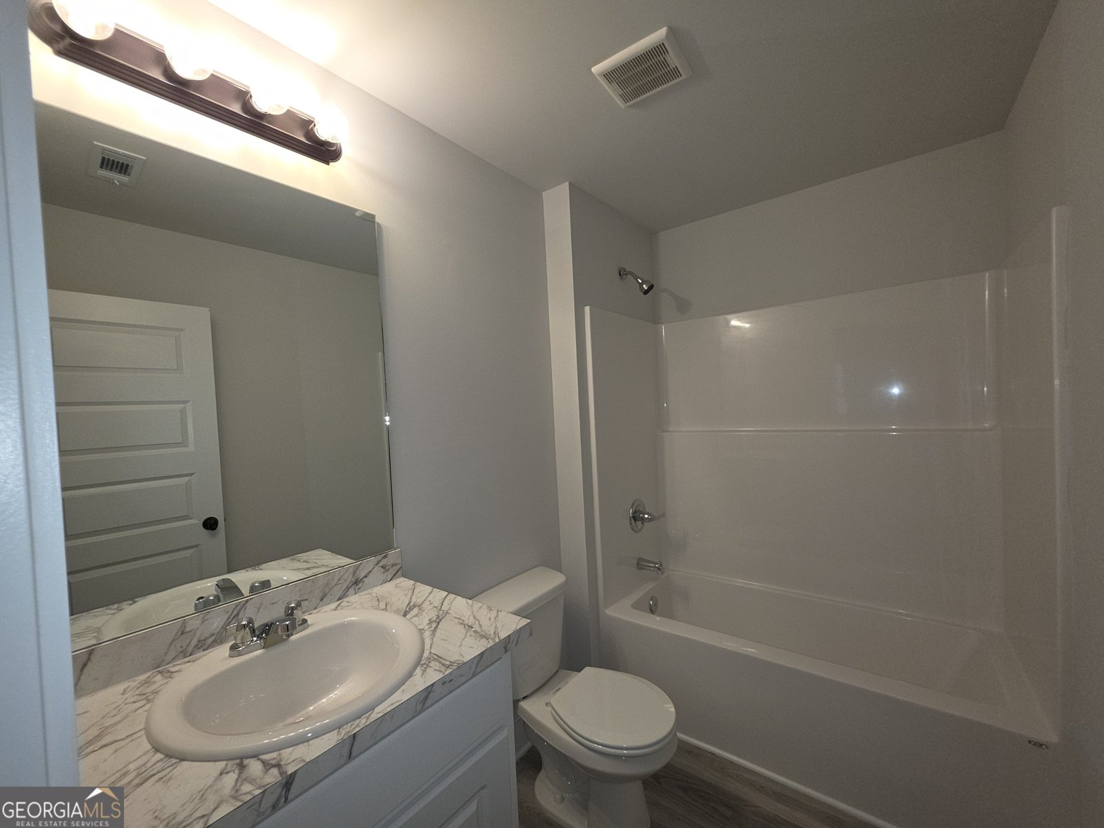 305 Dove Field Drive Statham - 14