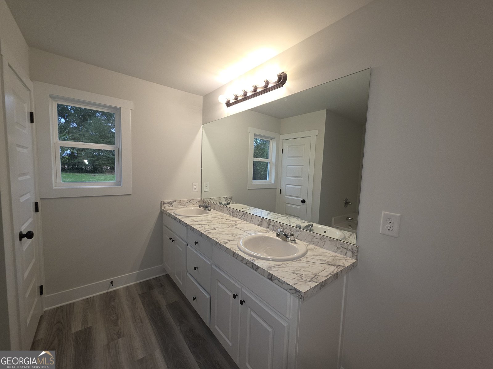 305 Dove Field Drive Statham - 9