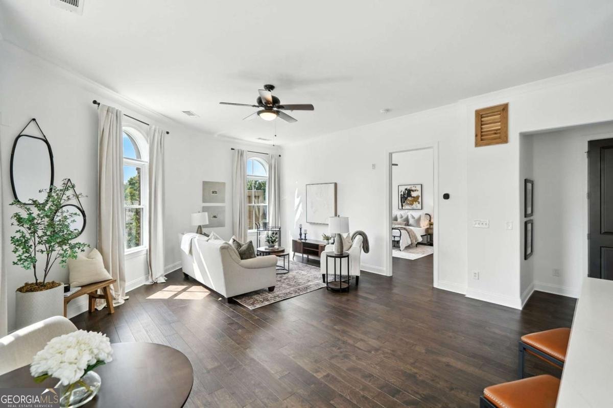 360 Chambers Street Woodstock - 15
