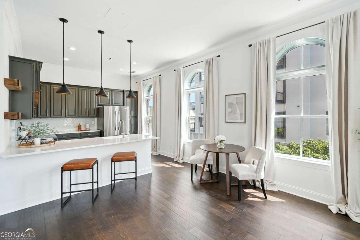 360 Chambers Street Woodstock - 18