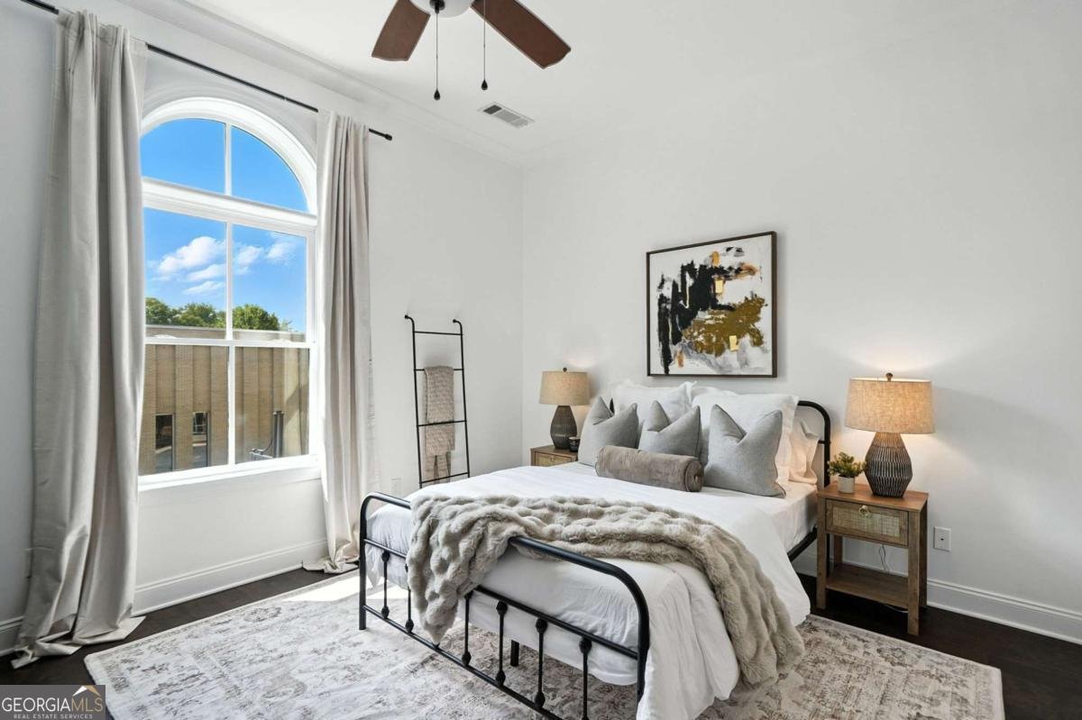 360 Chambers Street Woodstock - 29