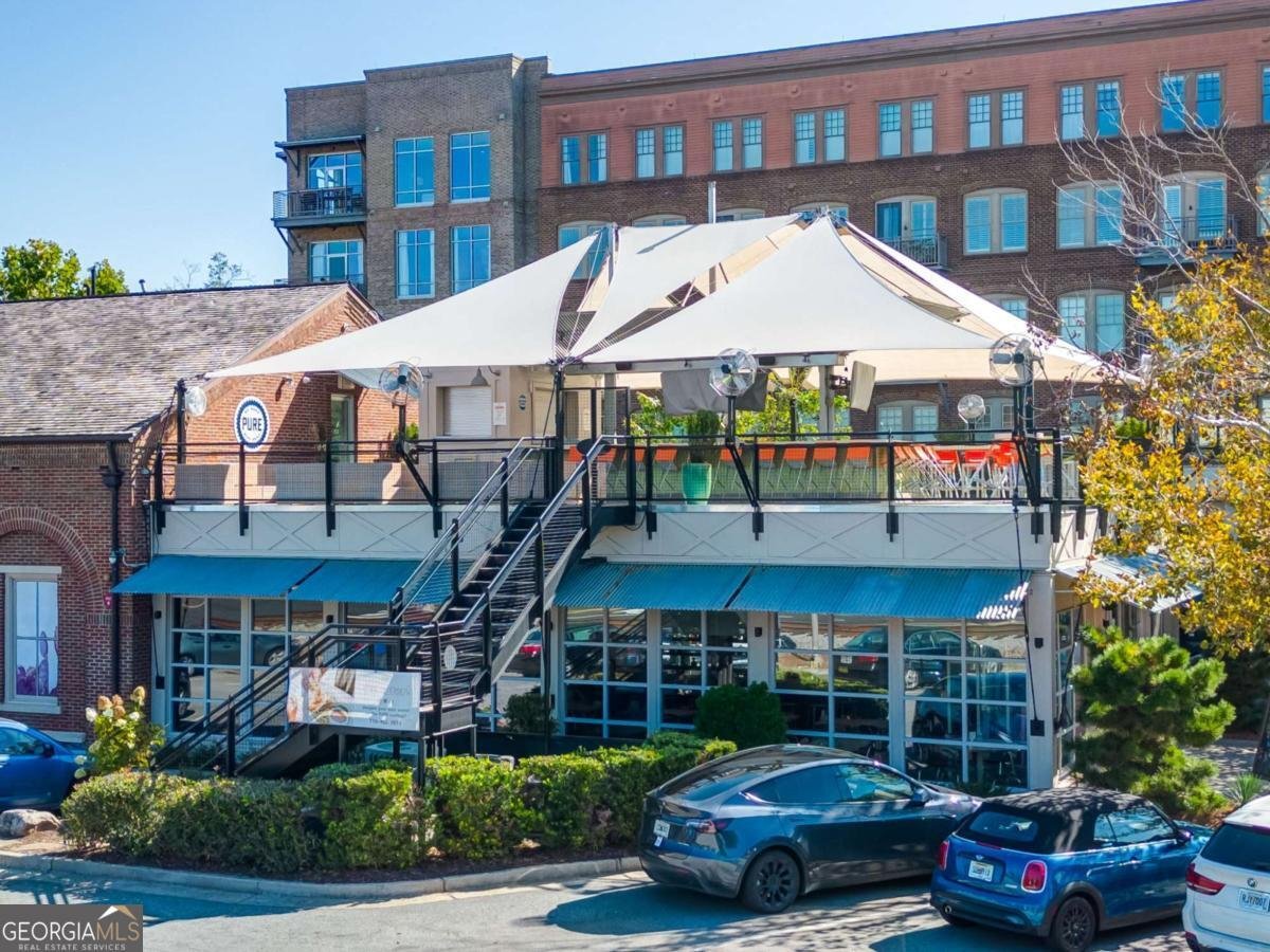 360 Chambers Street Woodstock - 48