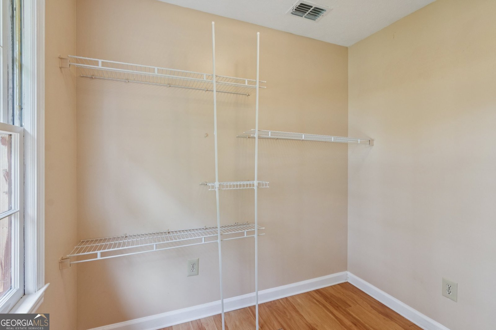 5825 Golden West Trail Lilburn - 22
