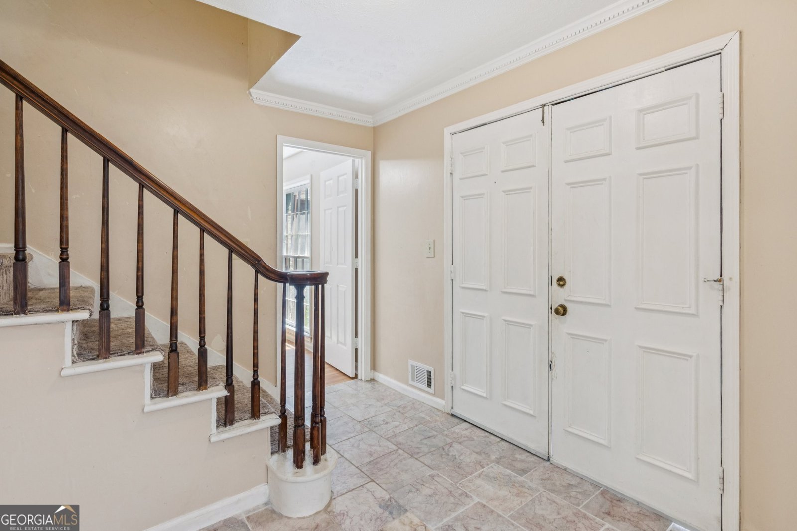 5825 Golden West Trail Lilburn - 3