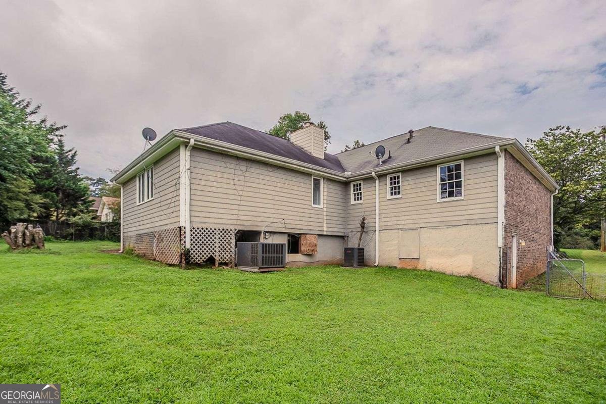 5933 Four Winds Drive Lilburn - 15