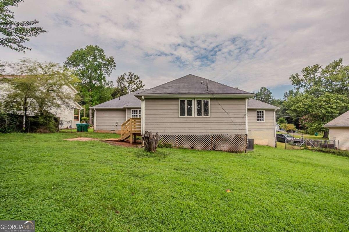 5933 Four Winds Drive Lilburn - 16