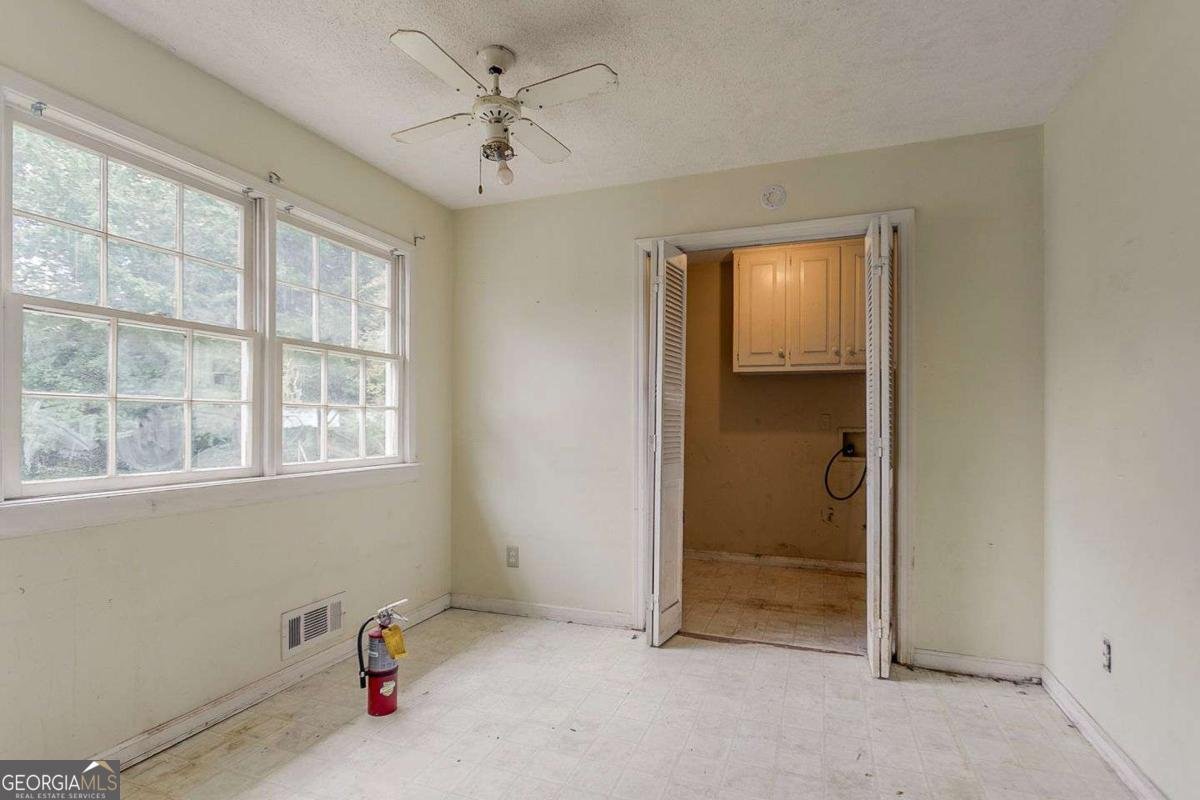 5933 Four Winds Drive Lilburn - 9