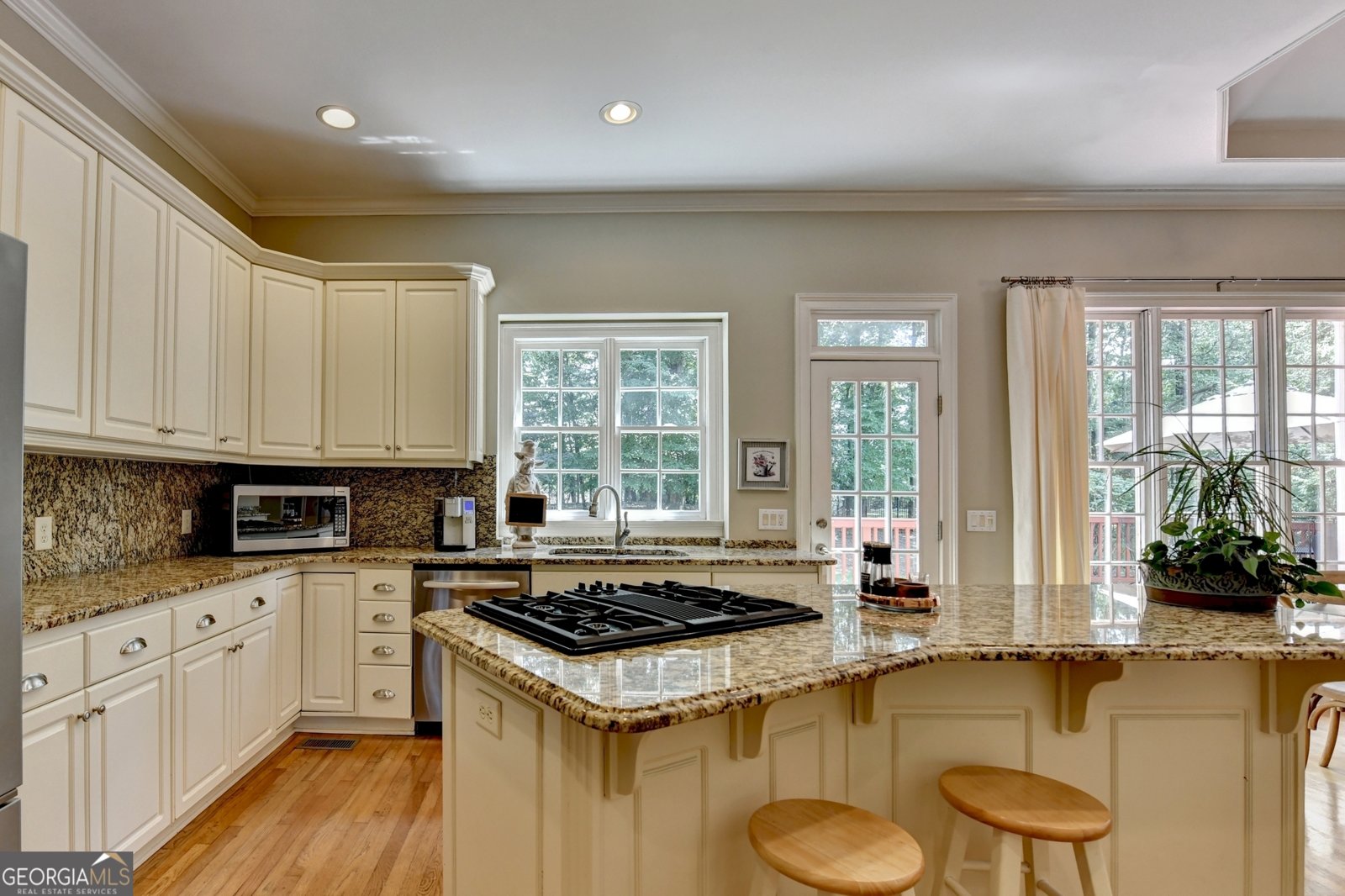 8320 Kenningston Way Duluth - 14