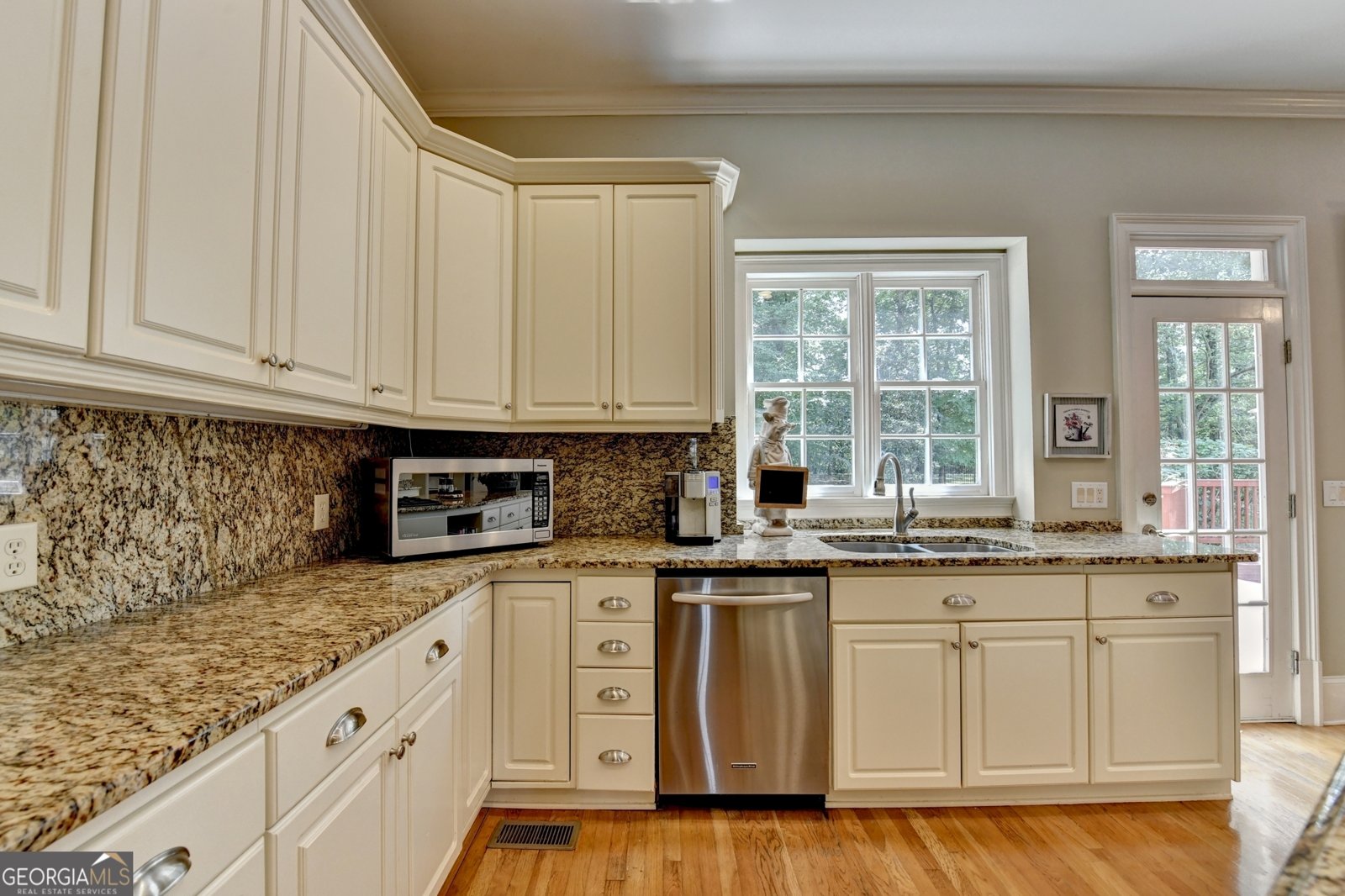 8320 Kenningston Way Duluth - 16