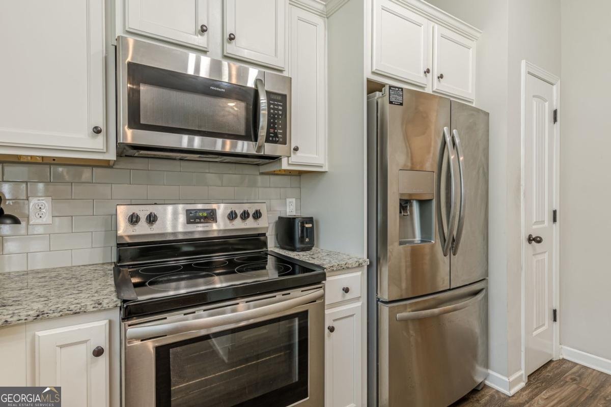 5045 Pioneer Parkway Mcdonough - 24