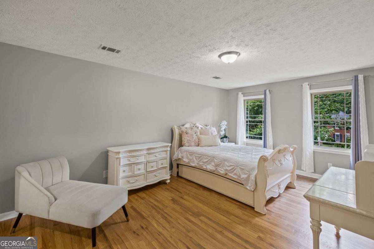 4163 Glen Meadow Drive Peachtree Corners - 24