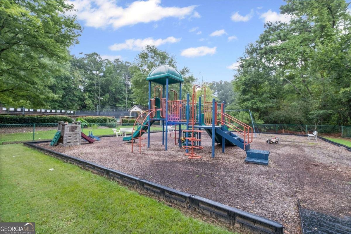 4163 Glen Meadow Drive Peachtree Corners - 3