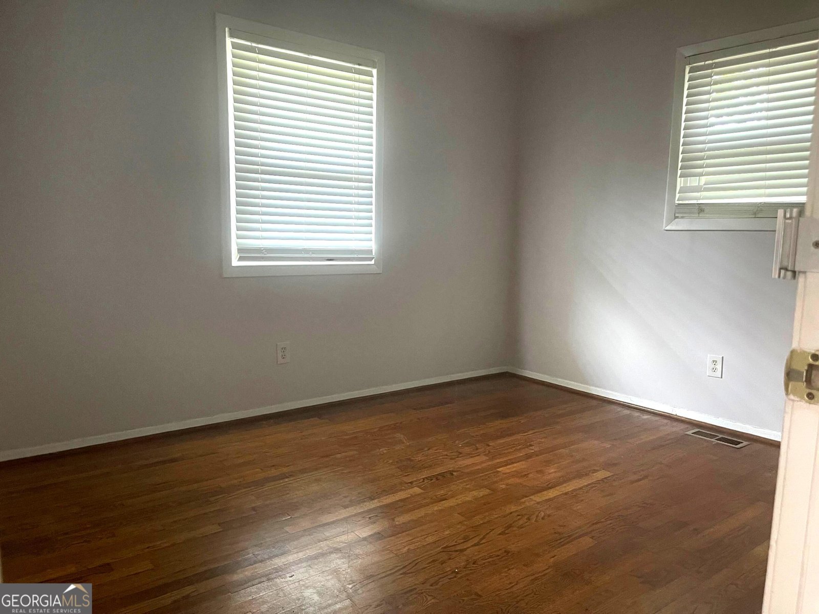 619 Inglewood Drive Smyrna - 18