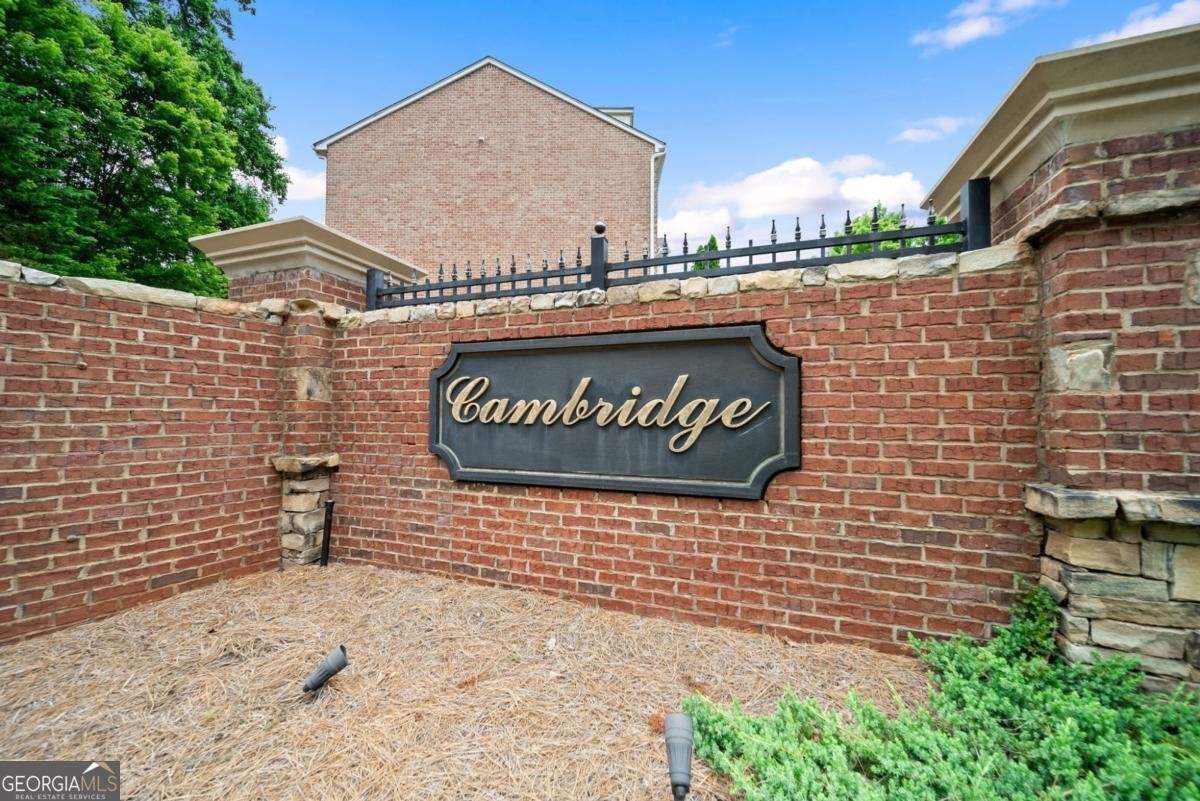 651 Coligny Court Sandy Springs - 23