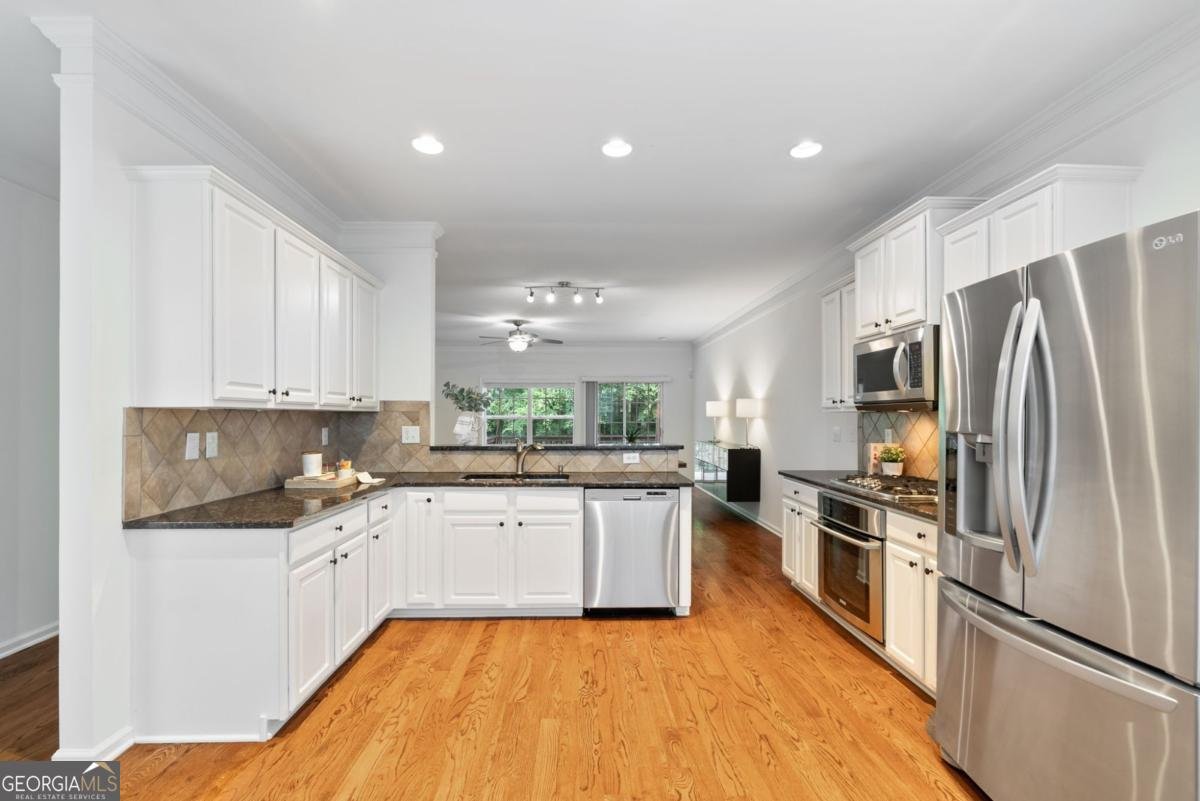 651 Coligny Court Sandy Springs - 29