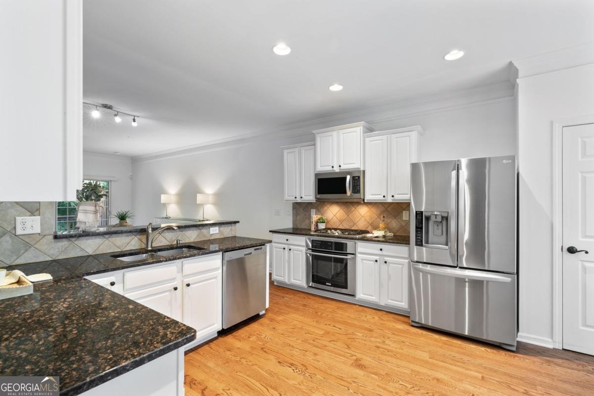 651 Coligny Court Sandy Springs - 31