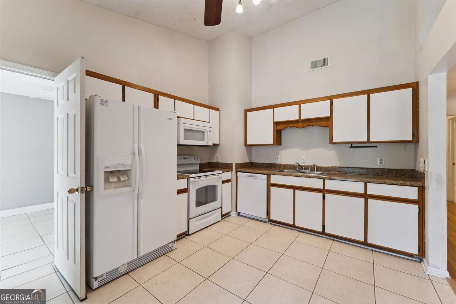 207 Whippoorwill Lane Richmond Hill - 9