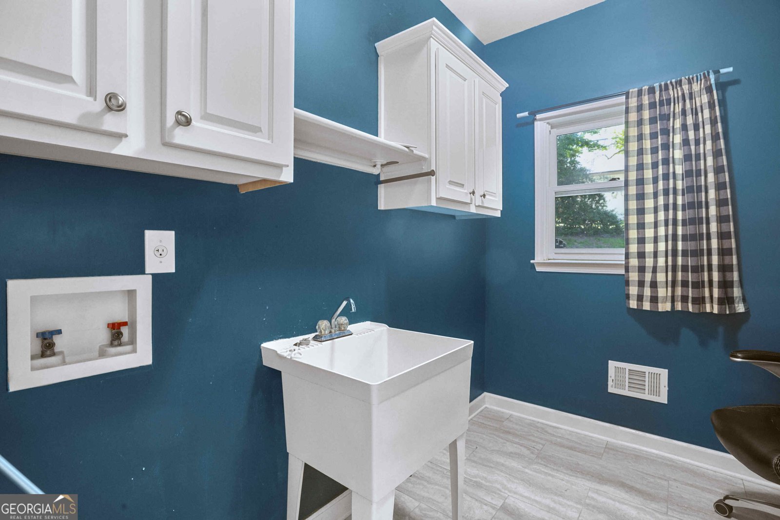 195 Woodcliff Court Suwanee - 20