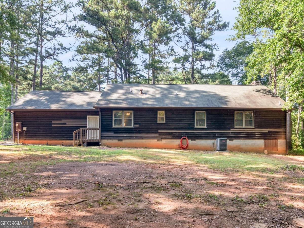 1000 Coan Drive Locust Grove - 34