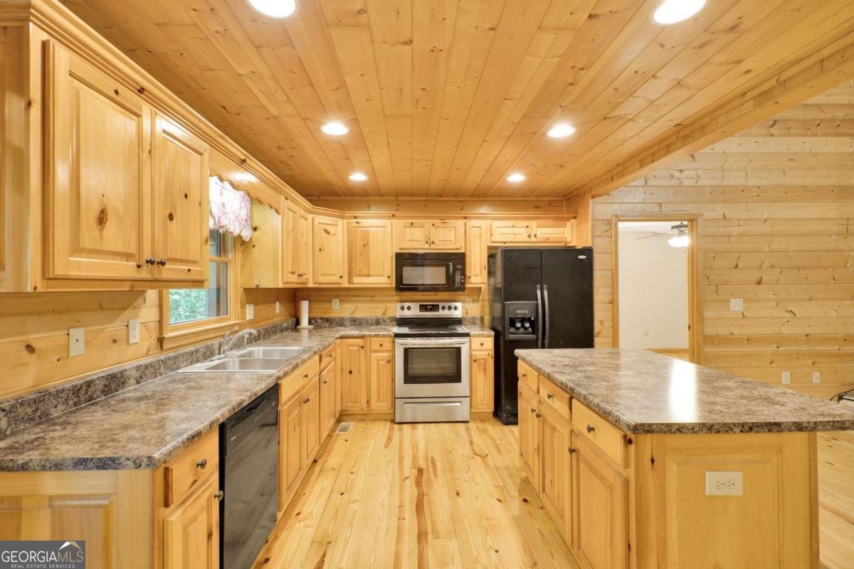 145 Rockingham Way Ellijay - 20