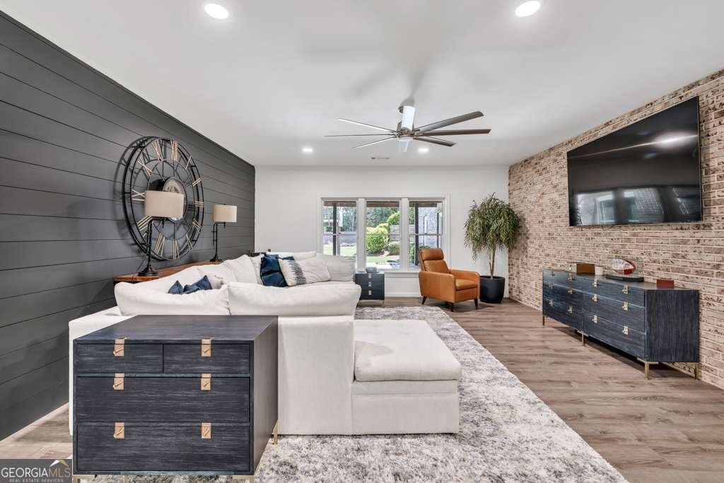 5461 Autumn Flame Drive Braselton - 40