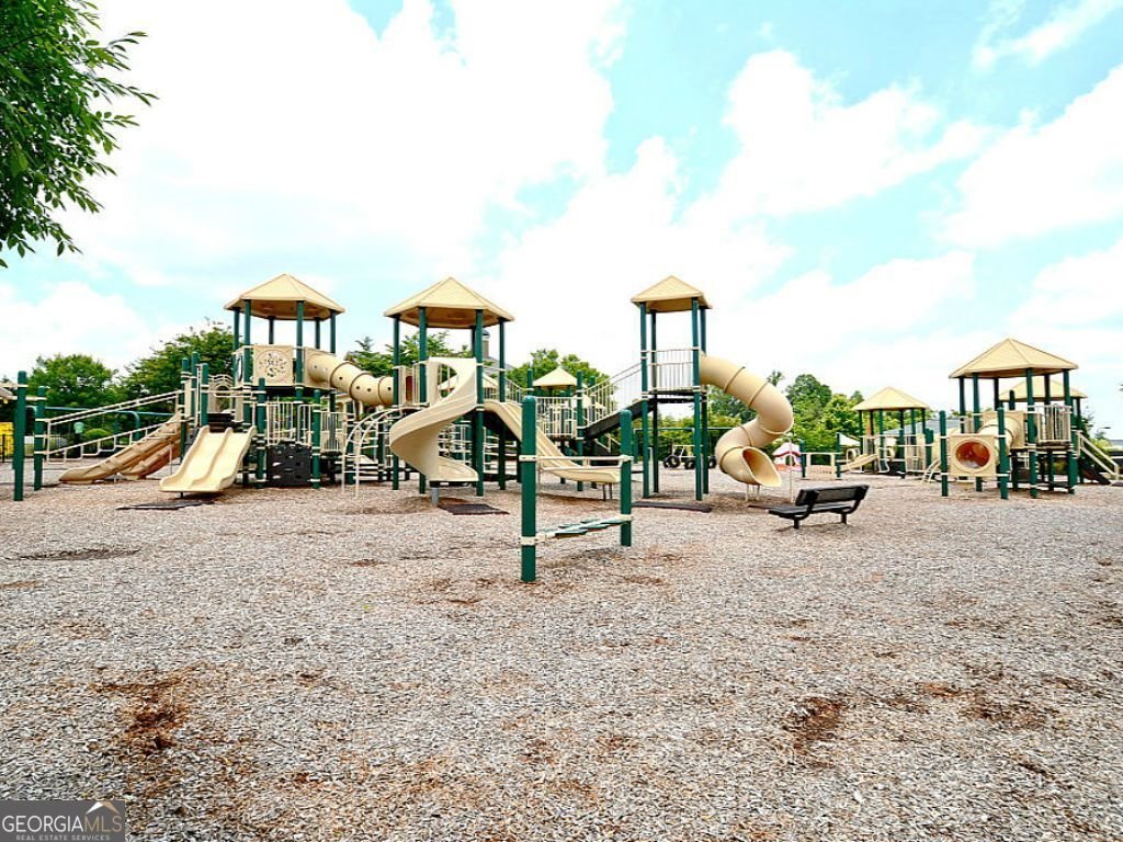 806 Araya Court Woodstock - 38