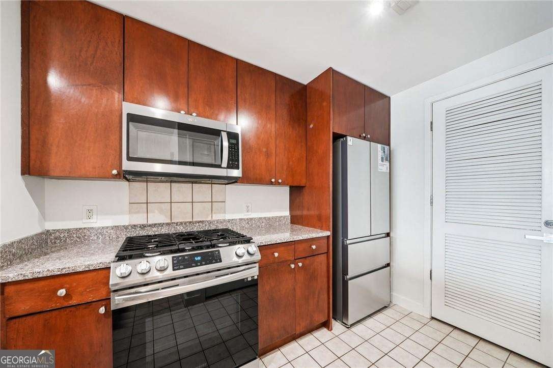 3338 Peachtree Road Atlanta - 11