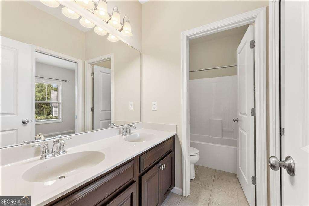 6415 Century Park Place Mableton - 28