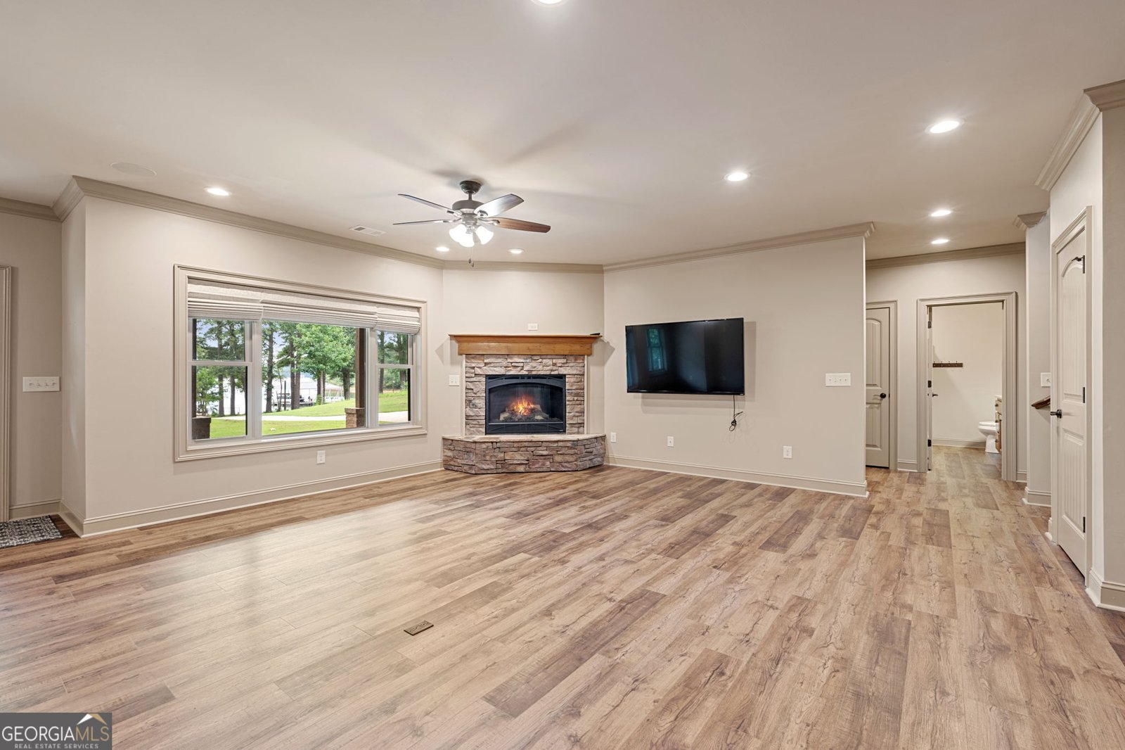 1845 FOREST Avenue Hartwell - 23