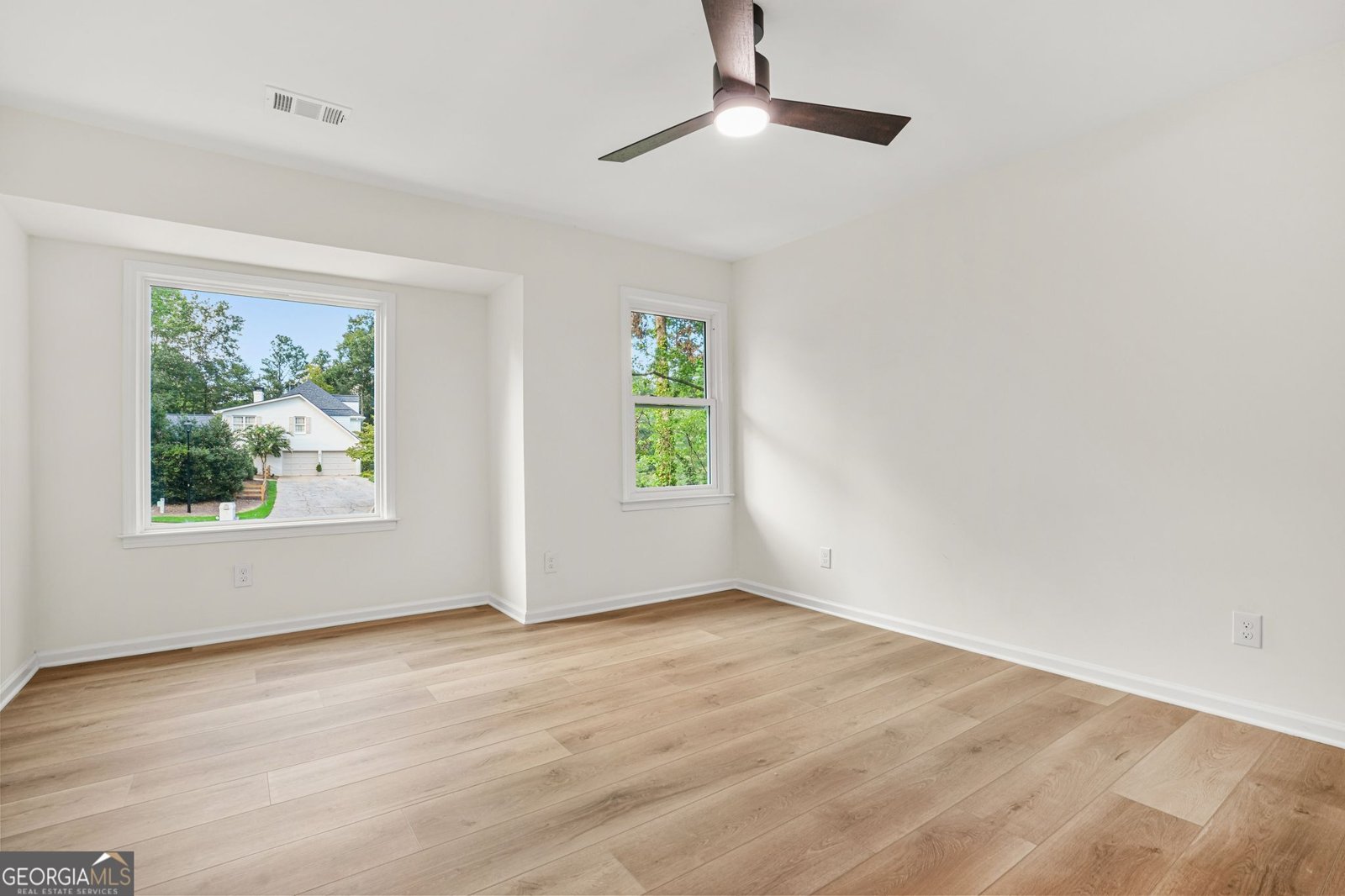 320 Richfield Courts Roswell - 4