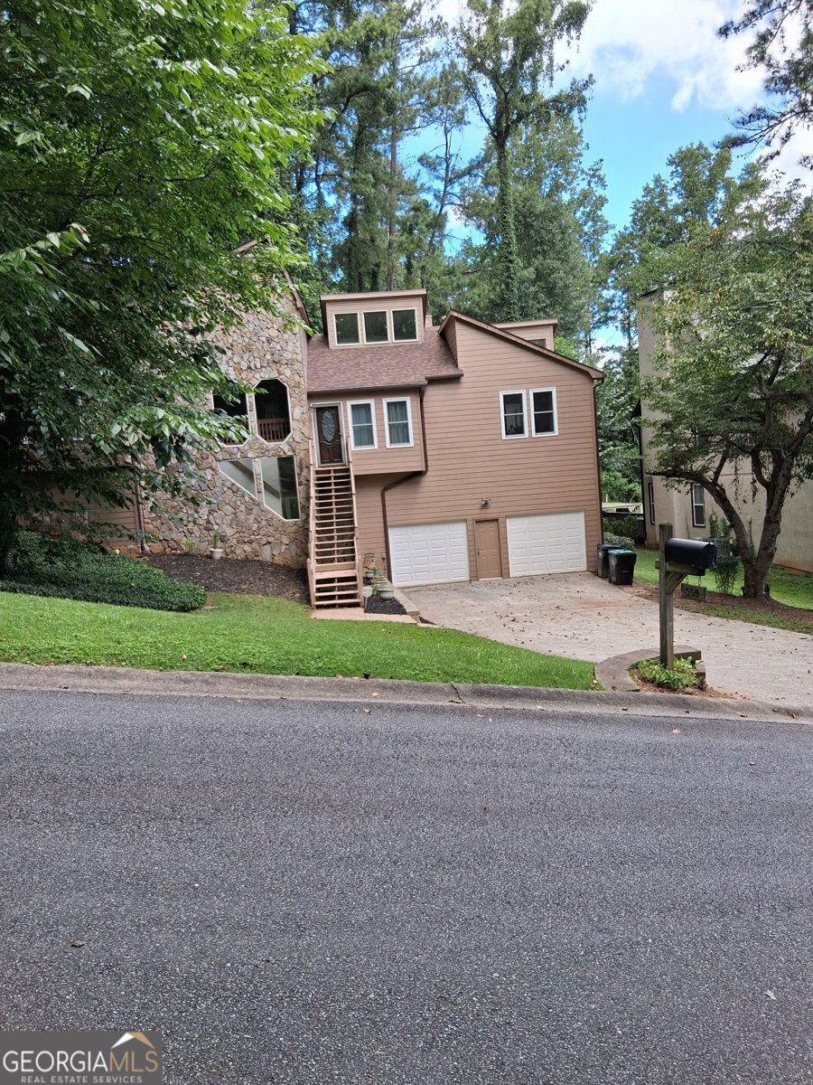 559 Farmbrook Trail Kennesaw - 2
