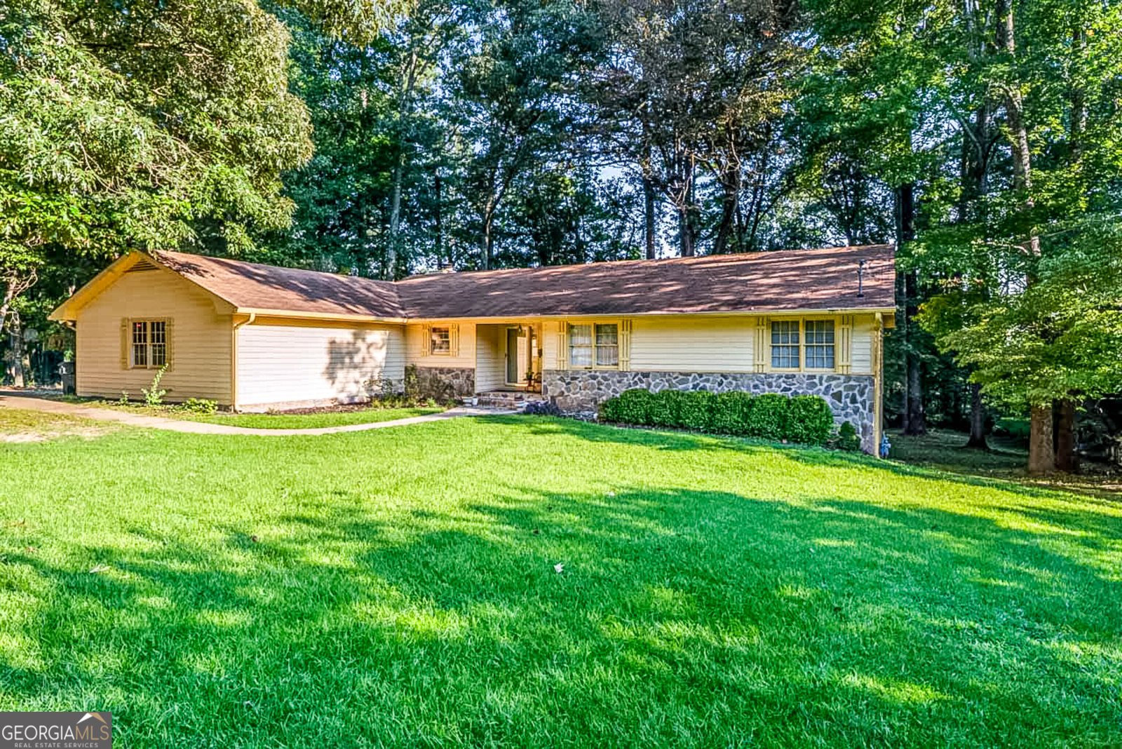895 Corinth Drive Jonesboro - 2