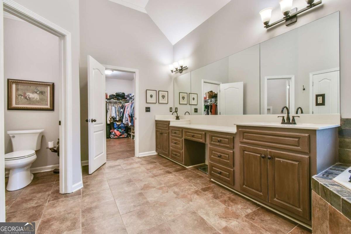 2945 Climbing Rose Street Buford - 31