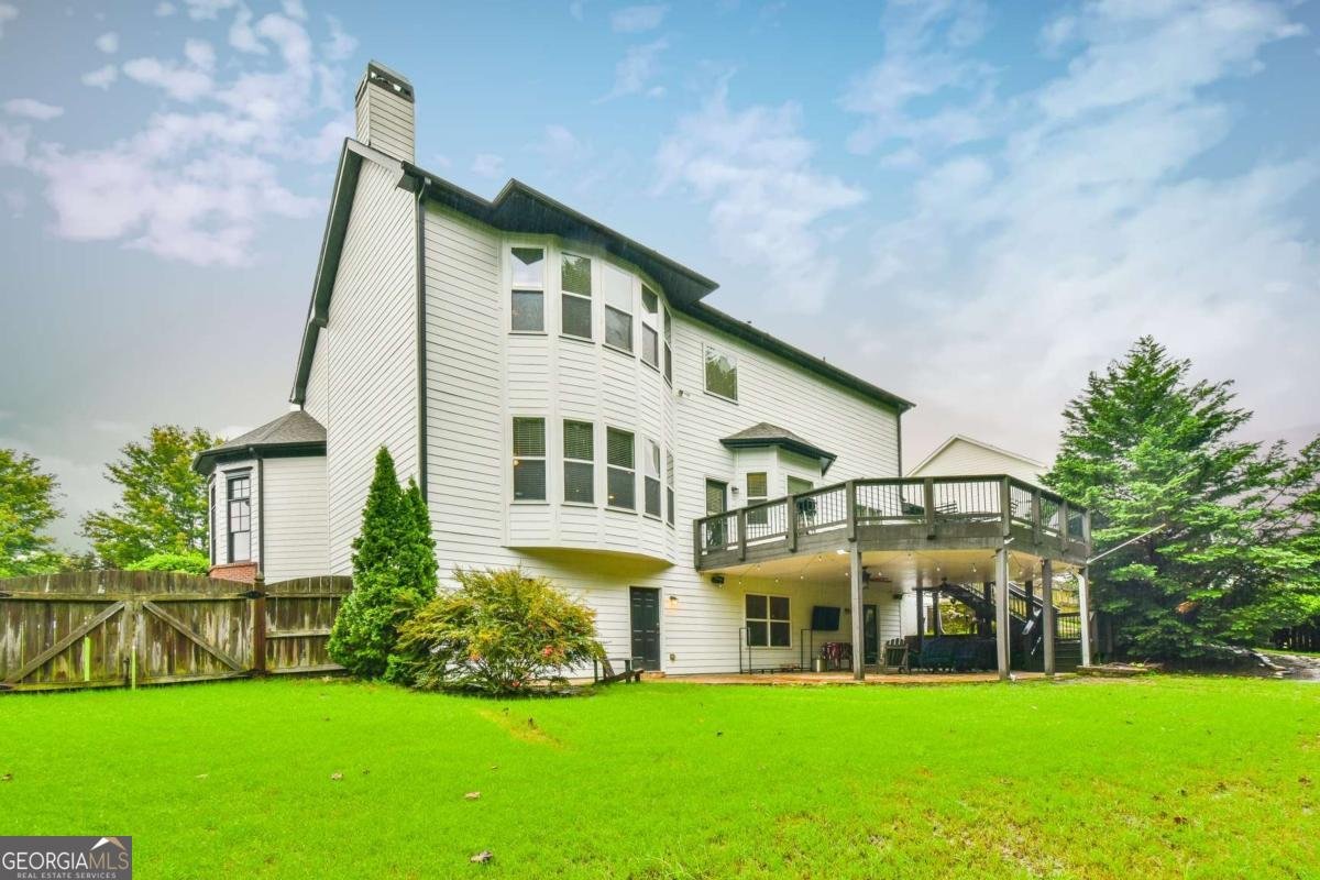 2945 Climbing Rose Street Buford - 40