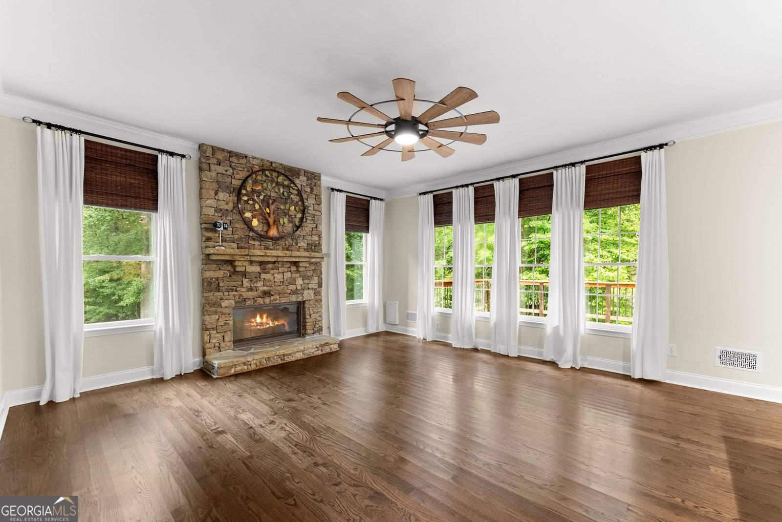 1504 Clydesdale Court Suwanee - 21