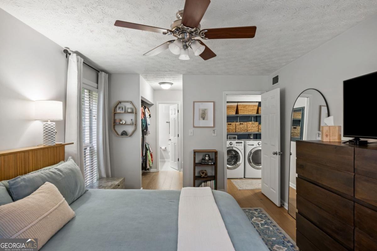 3476 Essex Avenue Atlanta - 18