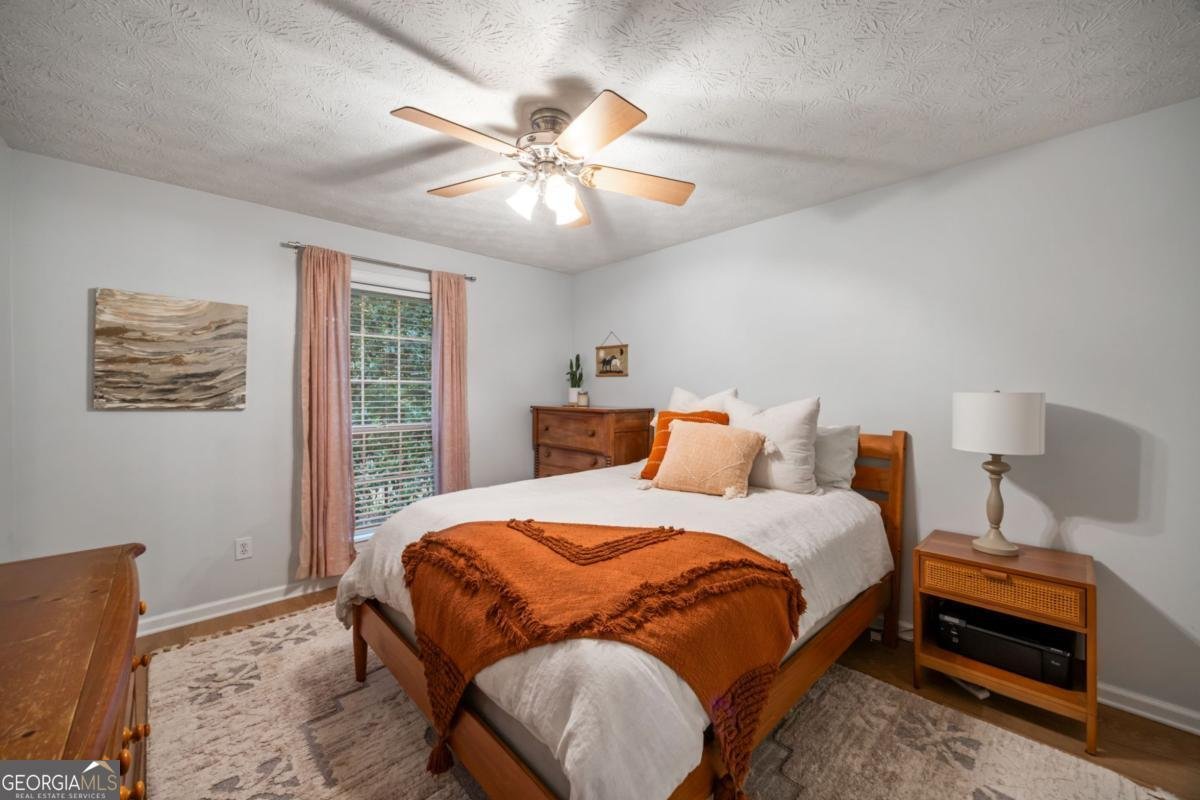 3476 Essex Avenue Atlanta - 24
