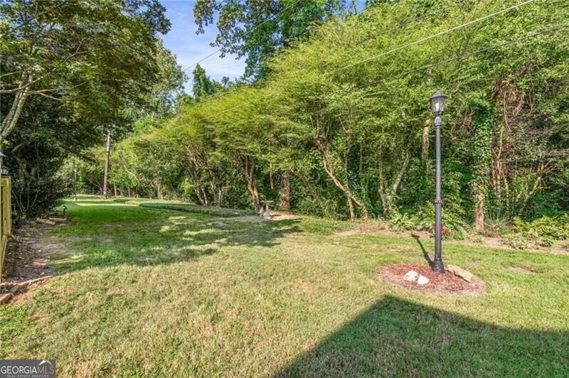 136 Peachtree Memorial Drive Atlanta - 26