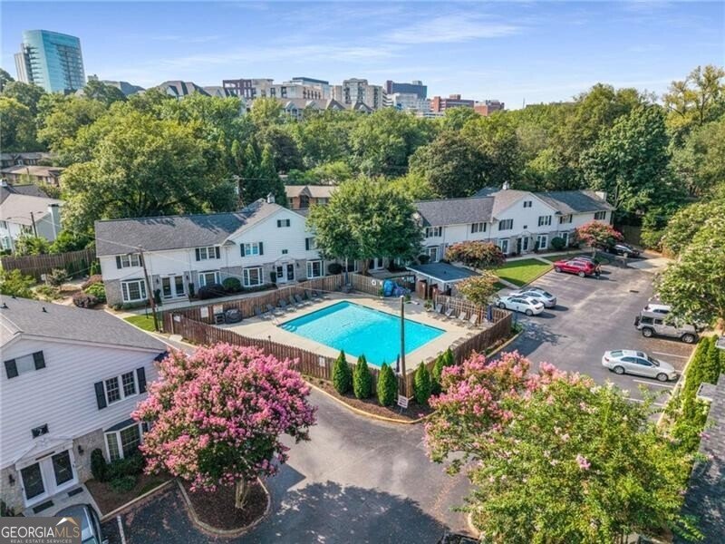 136 Peachtree Memorial Drive Atlanta - 29