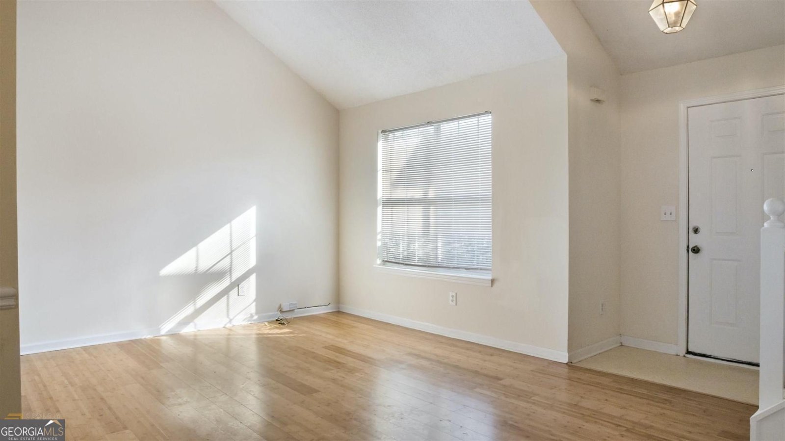 872 Asbury Trail Lithonia - 2